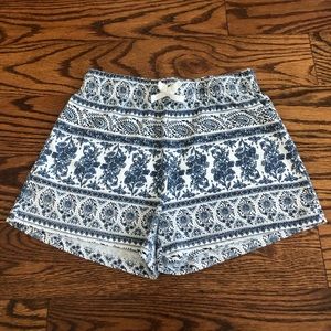 Girls CHILDREN’S PLACE Flowy Blue/White Shorts